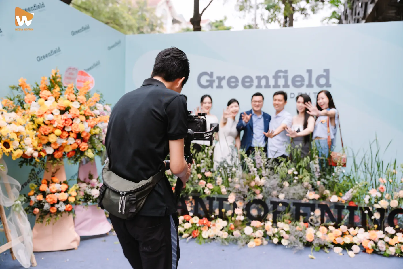 Sự kiện hoành tráng - không thể vì quay chụp thiếu chuyên nghiệp mà bỏ lỡ nhiều khoảnh khắc đắt giá